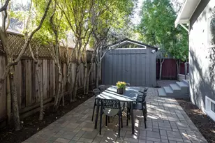 128 Middlefield Rd, Palo Alto, CA 94301 - Photo 21