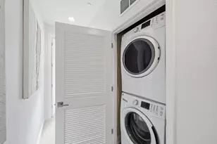 125 Fairchild Dr, Mountain View, CA 94043 - Photo 29