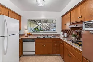 4273 McKinnon Dr, San Jose, CA 95130 - Photo 9