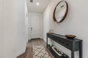 2041 Camden St, Hollister, CA 95023 - Photo 5