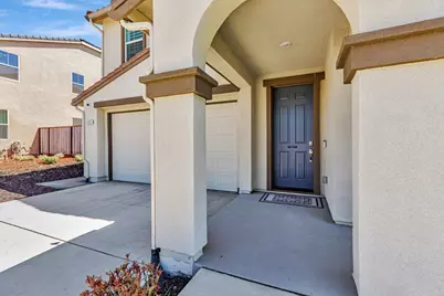 2041 Camden St, Hollister, CA 95023 - Photo 3