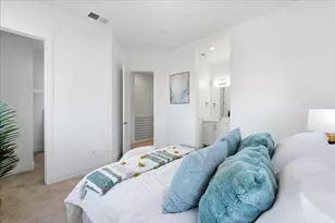 1121 Karlstad Dr, Sunnyvale, CA 94089 - Photo 17