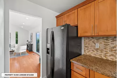 9 Humboldt Ct, Pacifica, CA 94044 - Photo 13