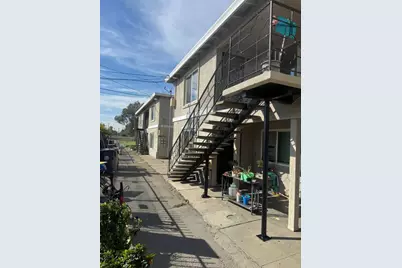 717 Lampasas Ave, Sacramento, CA 95815 - Photo 3