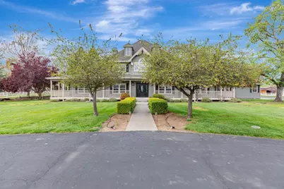 560 Tevis Trl, Hollister, CA 95023 - Photo 1