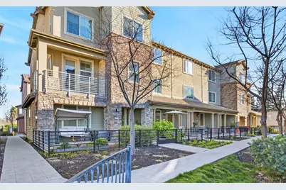 890 White Moonstone Loop, San Jose, CA 95123 - Photo 5