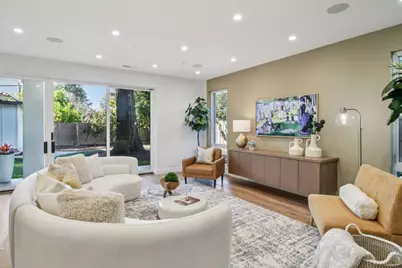 2200 Saint Francis Dr, Palo Alto, CA 94303 - Photo 19