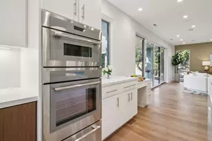 2200 St Francis Dr, Palo Alto, CA 94303 - Photo 37