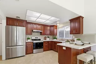 1586 Redfield Ct, San Jose, CA 95121 - Photo 9