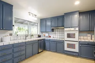 11 Krista Ln, San Carlos, CA 94070 - Photo 7