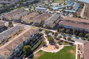 31 Bremerton Cir, Redwood Shores, CA 94065 - Photo 23