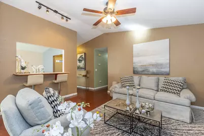 581 Arbour Ln, Hollister, CA 95023 - Photo 13