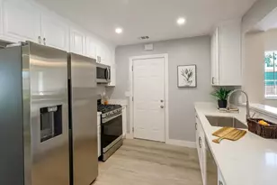 18407 Rainier Ave, Hayward, CA 94541 - Photo 9