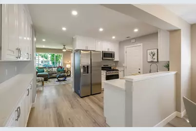 18407 Rainier Ave, Hayward, CA 94541 - Photo 11