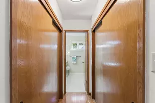 255 E Oakwood Blvd, Redwood City, CA 94061 - Photo 25