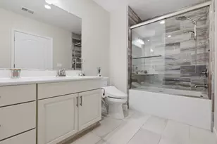 382 Llano De Los Robles Ave 3, San Jose, CA 95136 - Photo 11