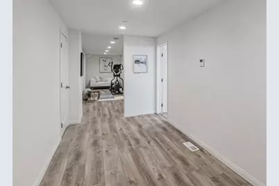 222 Oakley Ave, San Carlos, CA 94070 - Photo 95