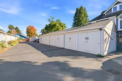 704-718 Broadway, Santa Cruz, CA 95062 - Photo 19