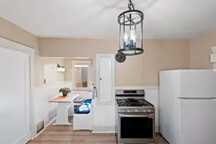 631 London St, San Francisco, CA 94112 - Photo 17