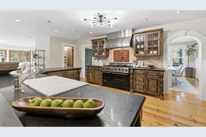 1353 Edgewood Rd, Redwood City, CA 94062 - Photo 15