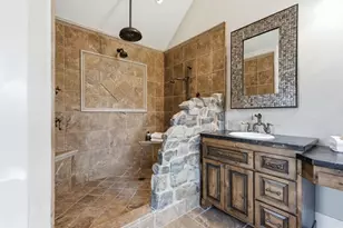 1353 Edgewood Rd, Redwood City, CA 94062 - Photo 27