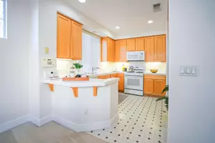 2299 Woodset Dr, San Jose, CA 95116 - Photo 15