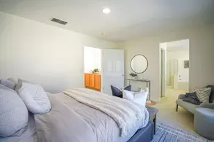 2299 Woodset Dr, San Jose, CA 95116 - Photo 31