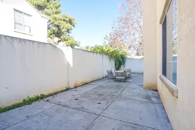 2299 Woodset Dr, San Jose, CA 95116 - Photo 37