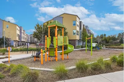 1986 Galileo Ln, San Jose, CA 95133 - Photo 31