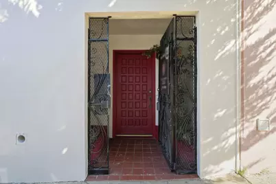 35 Macedonia St, San Francisco, CA 94110 - Photo 3