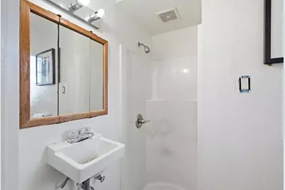 35 Macedonia St, San Francisco, CA 94110 - Photo 7