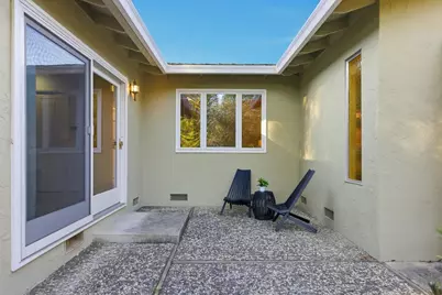 13312 Via Madronas Dr, Saratoga, CA 95070 - Photo 35