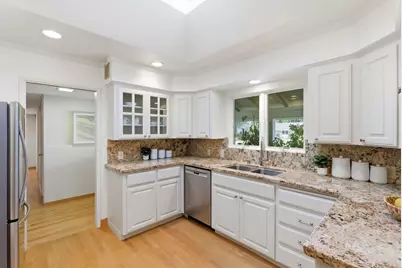 13312 Via Madronas Dr, Saratoga, CA 95070 - Photo 7