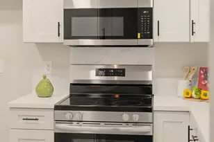 1941 Grosvenor Dr, San Jose, CA 95132 - Photo 11