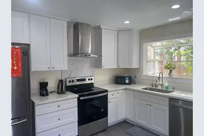 686 Webster Dr, San Jose, CA 95133 - Photo 5