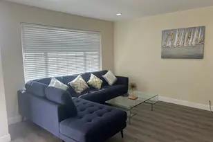 686 Webster Dr, San Jose, CA 95133 - Photo 9