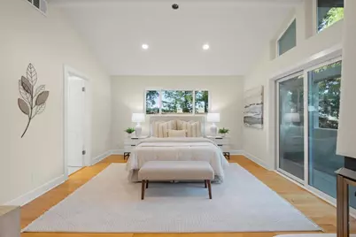 20713 Saint Charles St, Saratoga, CA 95070 - Photo 19