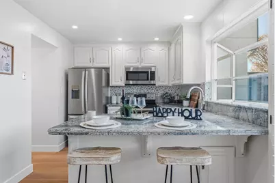 802 Magellan Ln, Foster City, CA 94404 - Photo 9