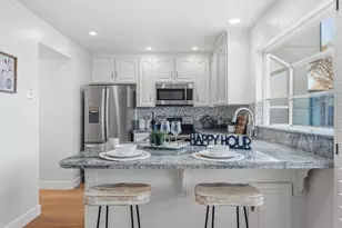 802 Magellan Ln, Foster City, CA 94404 - Photo 9