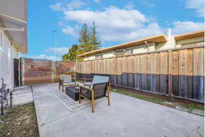 136 Lawton Dr, Milpitas, CA 95035 - Photo 23