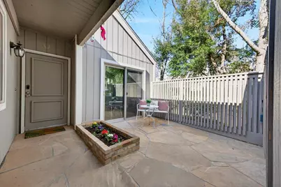 5262 Riverdale Ct, Pleasanton, CA 94588 - Photo 3