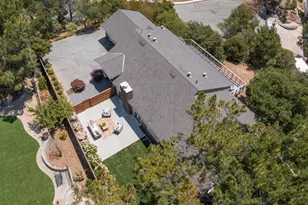 30 Calaveras Ct, Hillsborough, CA 94010 - Photo 51