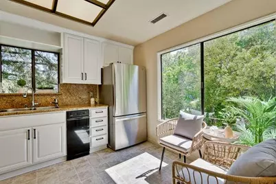 425 N El Camino Real 203, San Mateo, CA 94401 - Photo 15