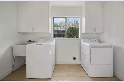1111 Hobart St, Menlo Park, CA 94025 - Photo 13