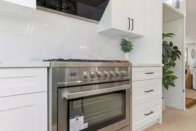 4645 Helpert Ct, Pleasanton, CA 94588 - Photo 11