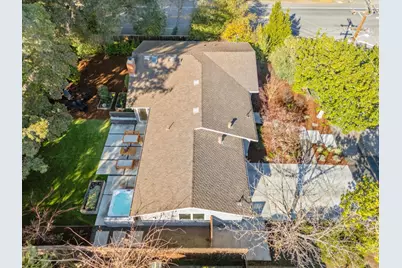 1395 Delfino Way, Menlo Park, CA 94025 - Photo 37