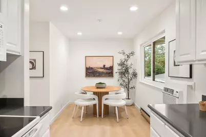 1070 Mercedes Ave 24, Los Altos, CA 94022 - Photo 13