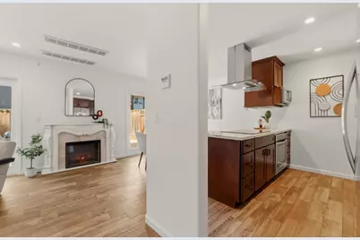 104 E Middlefield Rd B, Mountain View, CA 94043 - Photo 15