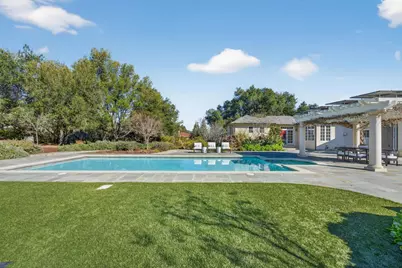 18800 Bella Vina, Saratoga, CA 95070 - Photo 35