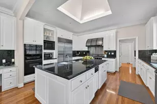 18800 Bella Vina, Saratoga, CA 95070 - Photo 13